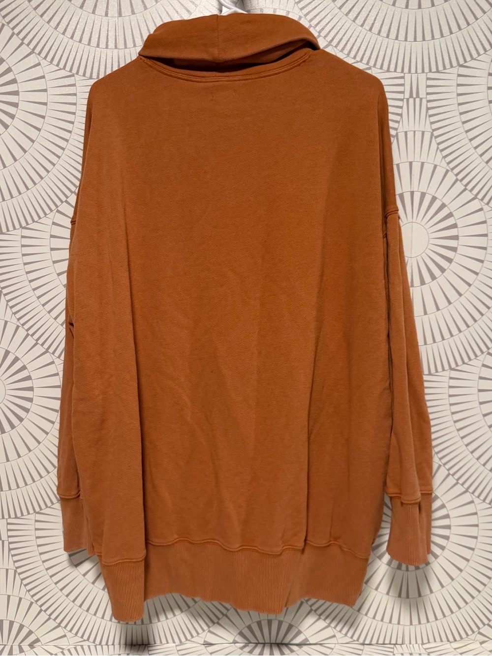 Aerie Women’s Large Rust Cowl Neck Oversized Sweatshirt XL - Picture 3 of 5